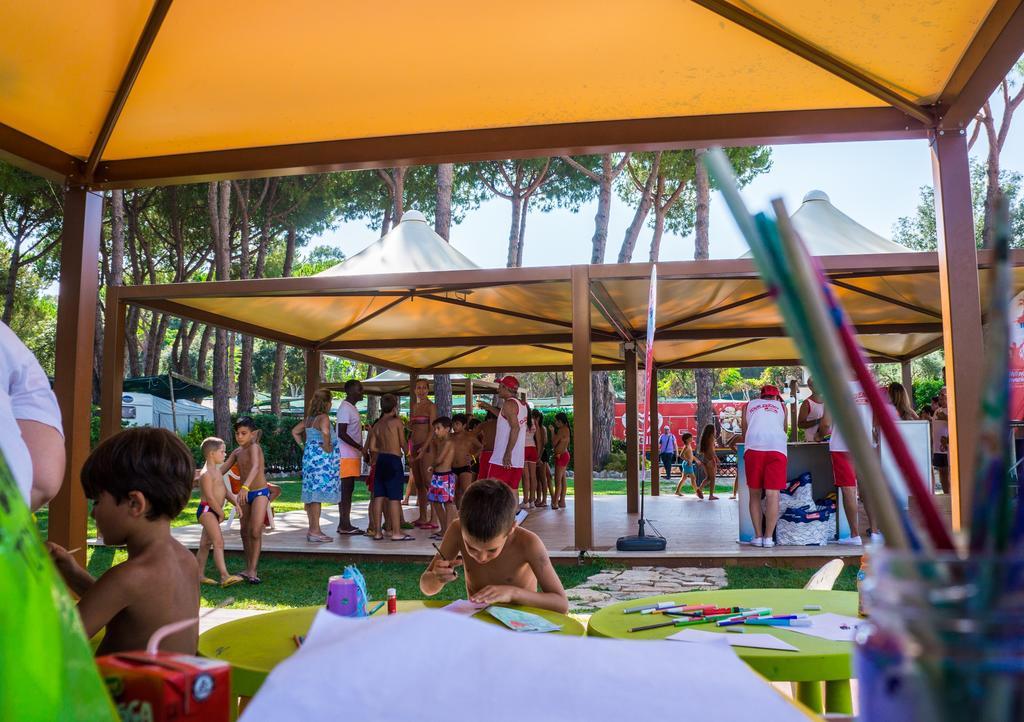 Holiday Village 丰迪 外观 照片